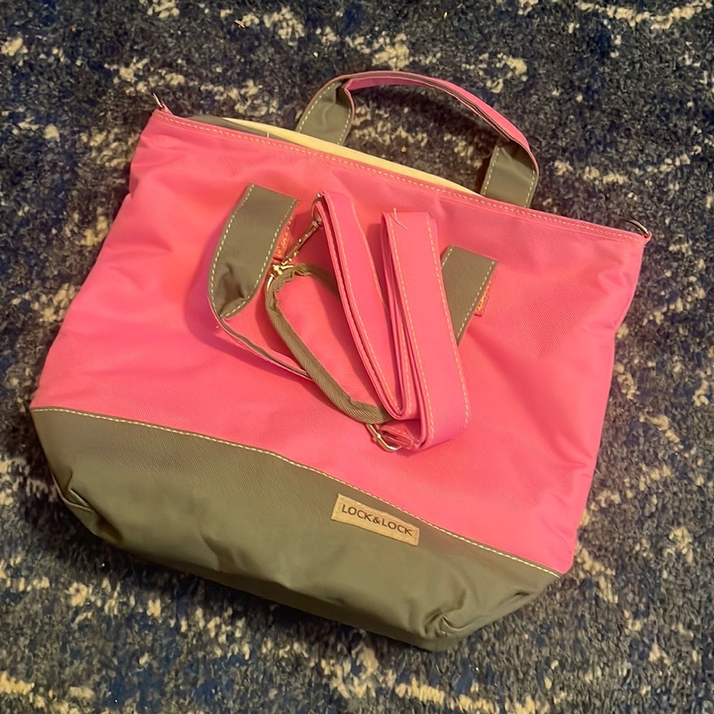 Lock & Lock thermal bag with drawstring closure